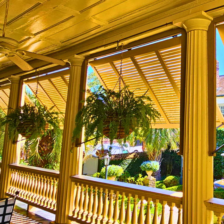 Bahama Shutters / Aluminum Shutters